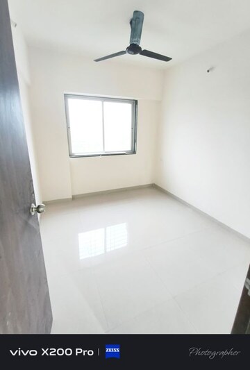 Room in 2 BHK Apartment at Wadgaon Sheri – for Rent