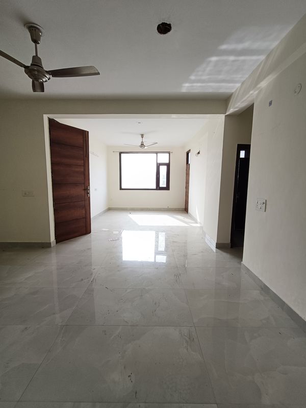 3 BHK + Pooja Room Apartment For Rent in Dhakoli