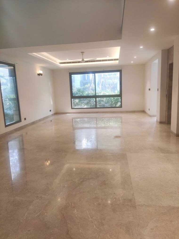 Room, sobha-international-city-phase-1 5 Bedroom 270 Sq.Yd. Villa In Sector 109 Gurgaon 10014734