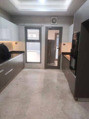 Room in 5 BHK Villa at Sobha International City Phase 1, Sector 109 – for Sale