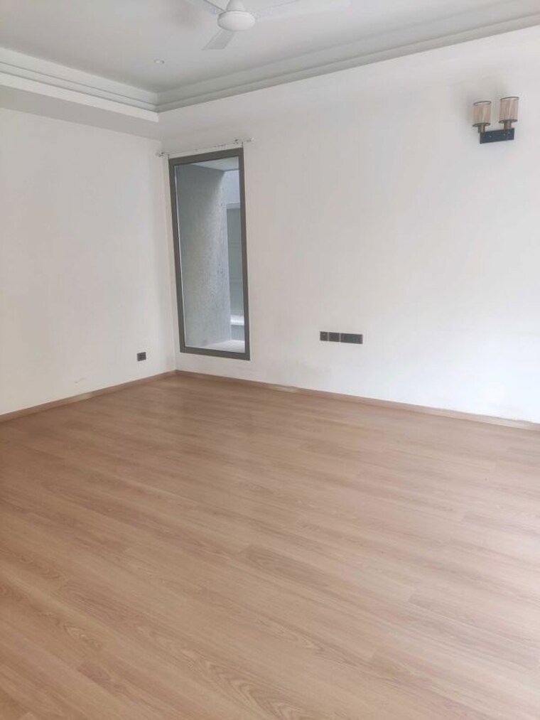 Room, sobha-international-city-phase-1 5 Bedroom 270 Sq.Yd. Villa In Sector 109 Gurgaon 10014734
