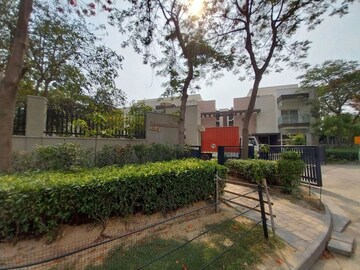 Plot Area in 5 BHK Villa at Sobha International City Phase 1, Sector 109 – for Sale