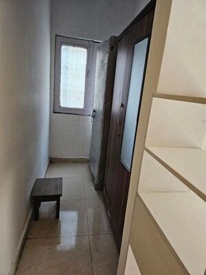 Staircase in 2 BHK Apartment at Saket – for Rent