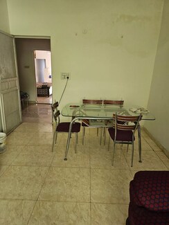 2 BHK Apartment For Rent in Saket