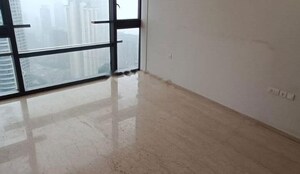 Master Bedroom in 2 BHK Apartment at Peninsula Salsette 27, Byculla – for Rent