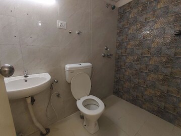 Bathroom in 3 BHK Apartment at BPTP Terra, Sector 37d – for Sale