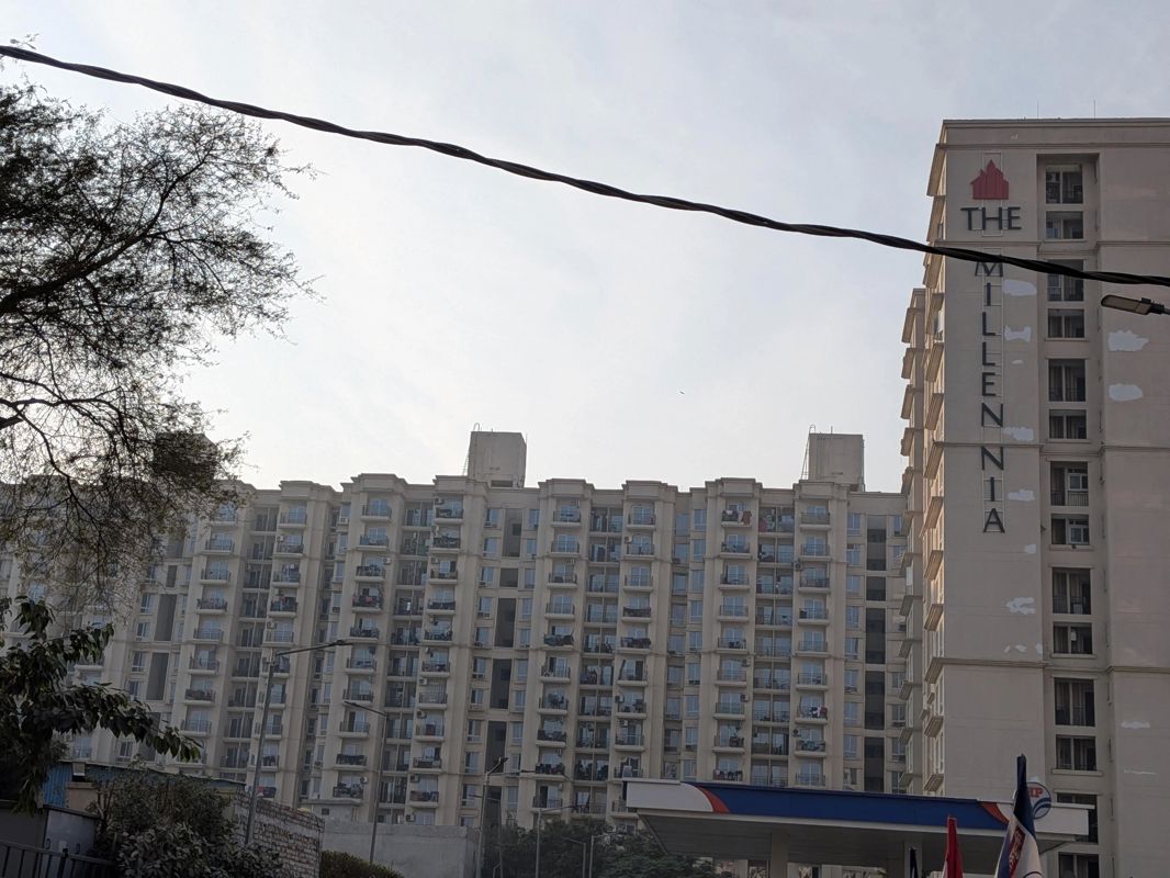 3.5 BHK + Study Room Apartment For Sale in Signature The Millennia 2