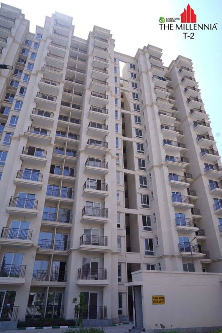 Exterior View, signature-the-millennia-2 3.5 Bedroom 645 Sq.Ft. Apartment In Sector 37d Gurgaon 10013418