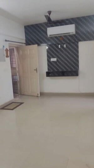 3 BHK Apartment For Rent in Supertech Cape Town, Sector 74