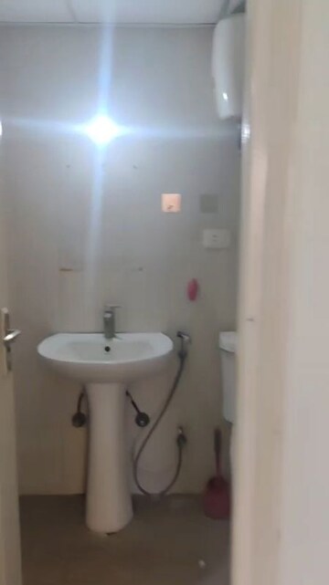 Bathroom in 3 BHK Apartment at Supertech Cape Town, Sector 74 – for Rent