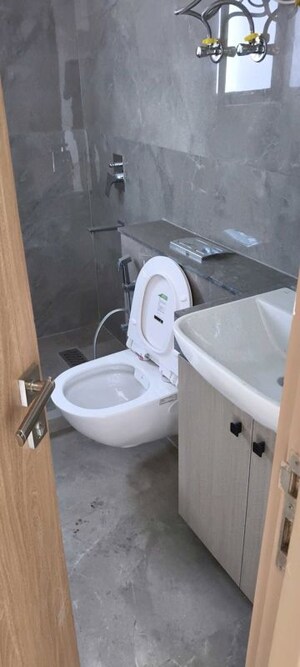 Bathroom in 3.5 BHK Apartment at M3M Sky City, Sector 65 – for Sale
