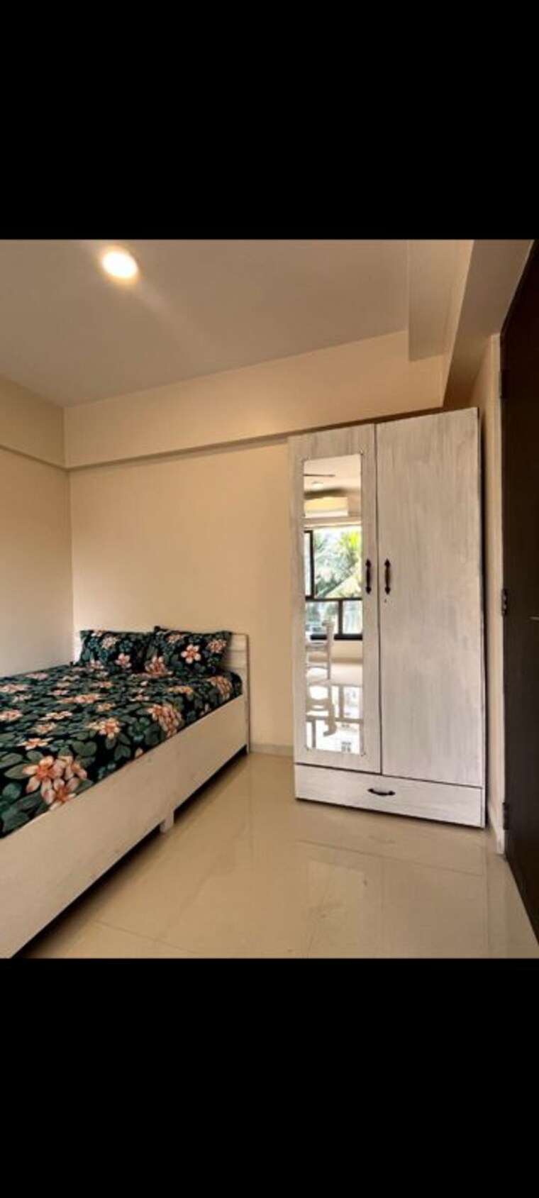 Bedroom, jade-deluxe-apartments 3 Bedroom 859 Sq.Ft. Apartment In Santacruz East Mumbai 10014817