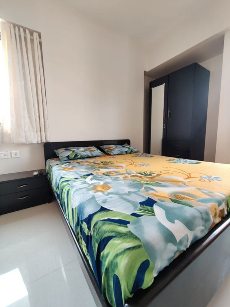 Bedroom, jade-deluxe-apartments 3 Bedroom 859 Sq.Ft. Apartment In Santacruz East Mumbai 10014817