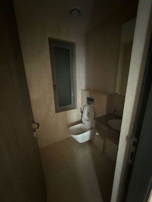 Bathroom in 4 BHK Apartment at Piramal Mahalaxmi, Mahalaxmi – for Rent