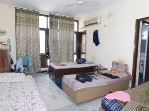 Living Room in  Pg at South Extension I – for Rent