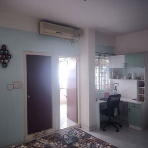 Room in 3 BHK Apartment at Mahaveer Springs, Jp Nagar – for Rent