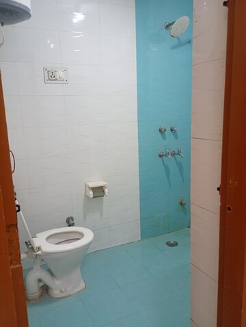 Bathroom in 3 BHK Apartment at Sector 9 Dwarka – for Rent