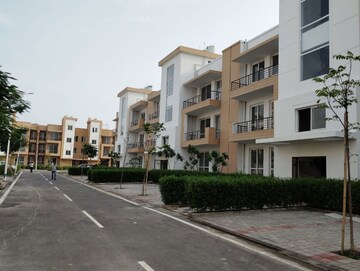 4 BHK Builder Floor For Sale in Sector 77