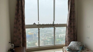 Study Room in 2 BHK Apartment at LnT Crescent Bay T3, Parel – for Rent