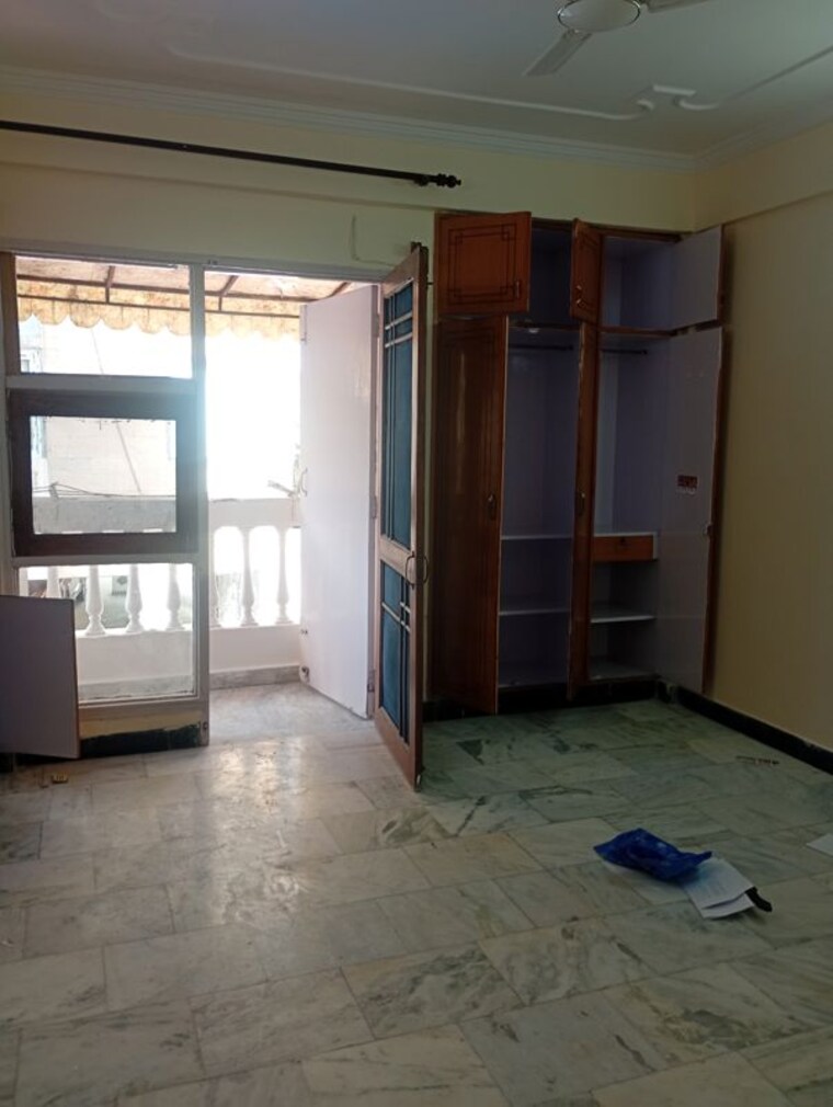 Room, sector 9 dwarka 2 Bedroom 1300 Sq.Ft. Apartment In Sector 9 Dwarka Delhi 10014889