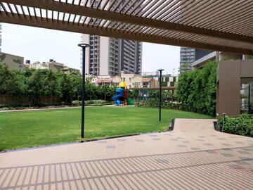 Parking in 3 BHK Apartment at M3M Heights, Sector 65 – for Sale