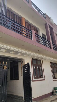 2 BHK + Pooja Room Independent House For Rent in UPAVP Vrindavan Yojana