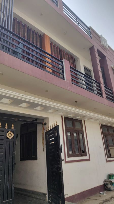 2 BHK + Pooja Room Independent House For Rent in UPAVP Vrindavan Yojana