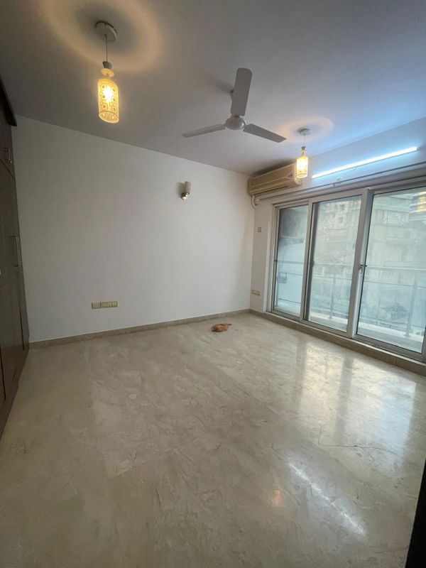 3 BHK Apartment For Rent in Bandra West