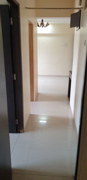 Room in 2 BHK Apartment at Garodia Mahavir Dham CHSL, Ghatkopar East – for Rent