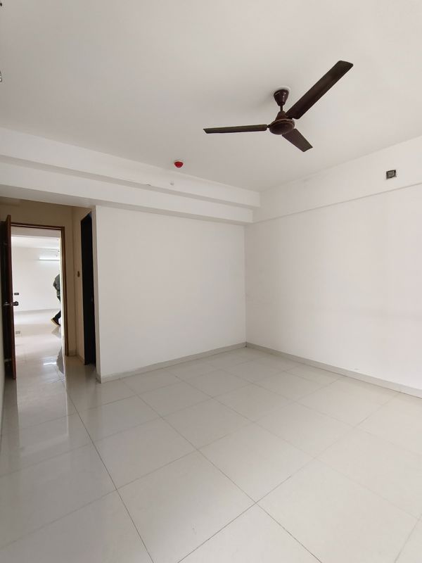 3 BHK + Pooja Room Apartment For Rent in Shree Signature Park