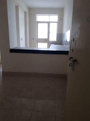 Room in 2 BHK Apartment at Conscient Habitat Prime, Sector 99a – for Sale