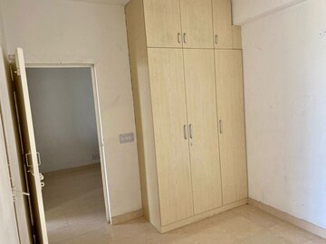 Room in 2 BHK Apartment at Conscient Habitat Prime, Sector 99a – for Sale