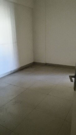 2 BHK Apartment For Rent in Gaurs Cascades