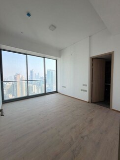 4 BHK + Pooja Room Apartment For Rent in Rustomjee Crown