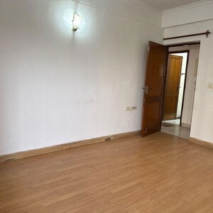 Room in 3 BHK Apartment at ATS Green Village, Sector 93a – for Sale