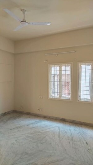 Room in 2 BHK Apartment at Begumpet – for Sale