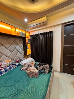 2.5 BHK Apartment For Sale in Samridhi Luxuriya Avenue