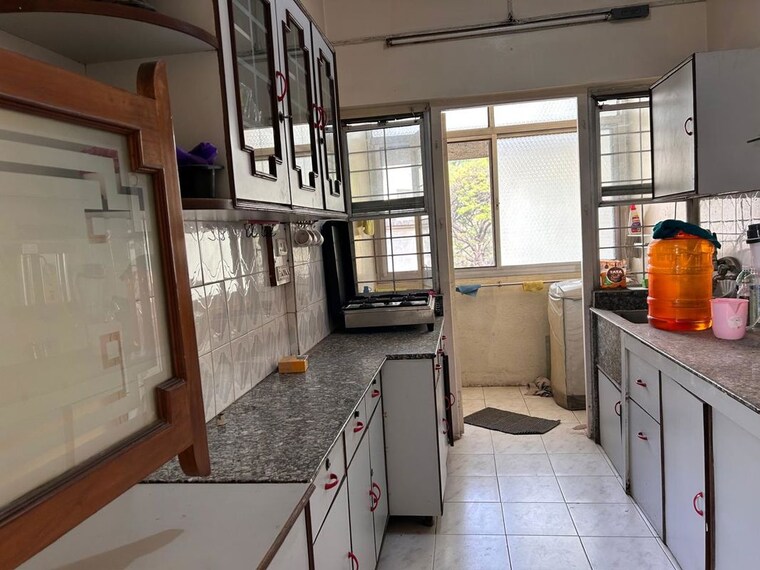Kitchen, gera-park 1 Bedroom 550 Sq.Ft. Apartment In Sangamvadi Pune 10015059