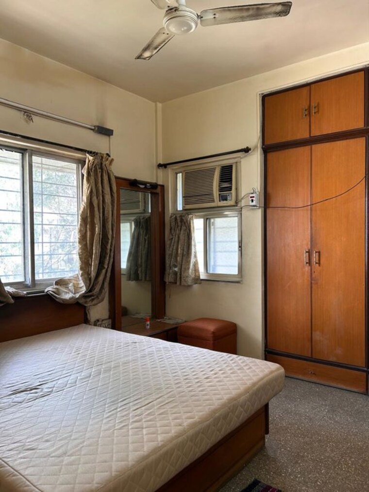 Bedroom, gera-park 1 Bedroom 550 Sq.Ft. Apartment In Sangamvadi Pune 10015059
