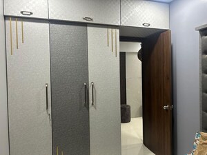 Room in 1 BHK Apartment at Naman Premier, Andheri East – for Rent