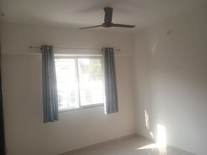 Room in 2 BHK Apartment at Utsav 51 Balewadi Residences, Balewadi – for Rent