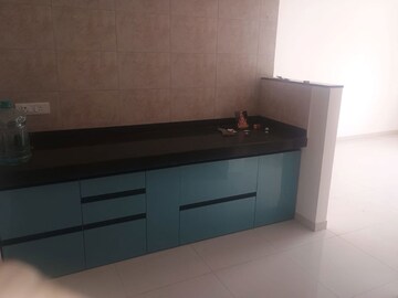 Room in 2 BHK Apartment at Utsav 51 Balewadi Residences, Balewadi – for Rent