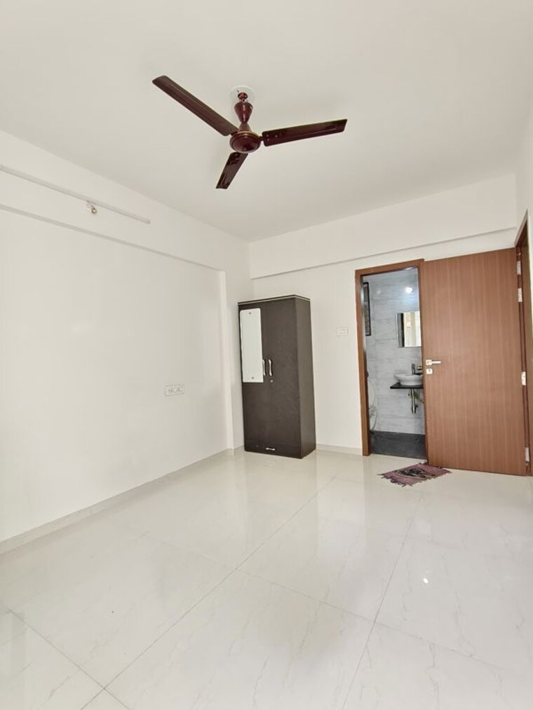 Room, regency-astra 3 Bedroom 1260 Sq.Ft. Apartment In Baner Pune 10015067