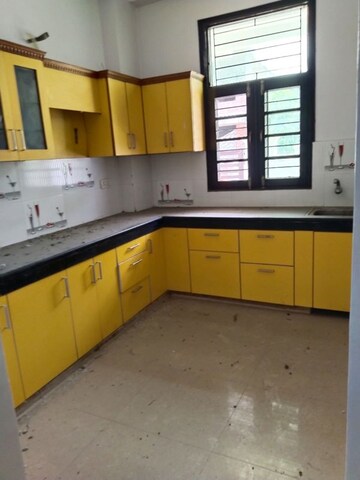 Kitchen in 1 BHK Builder Floor at DLF Vibhuti Khand, Gomti Nagar – for Rent