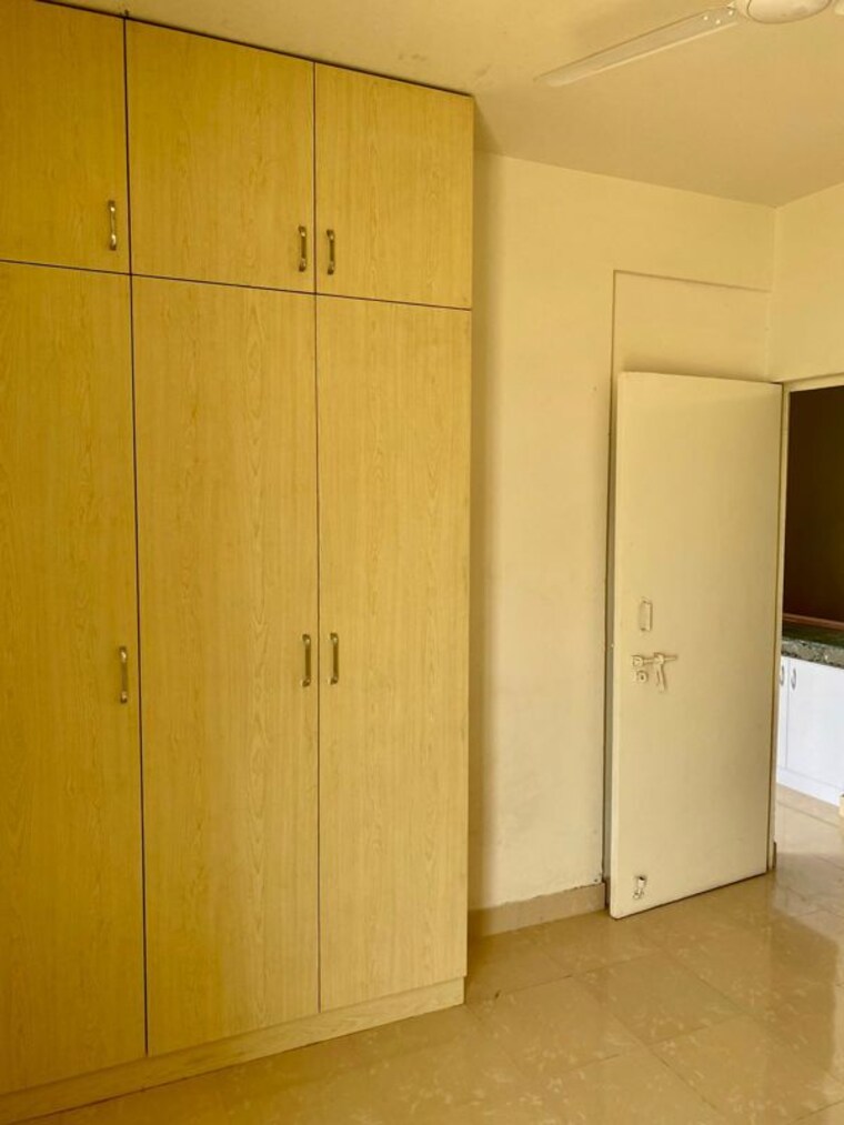 Room, imperia-esfera 3 Bedroom 1815 Sq.Ft. Apartment In Sector 37c Gurgaon 10015002