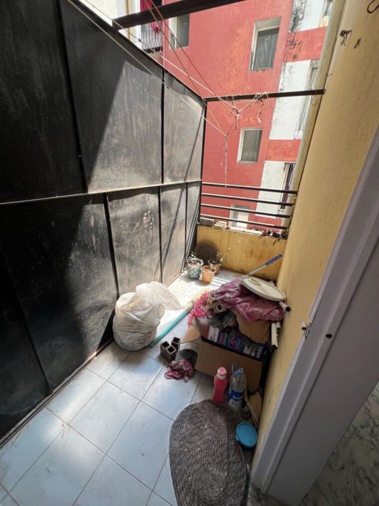 Balcony, tingre nagar 2 Bedroom 850 Sq.Ft. Apartment In Tingre Nagar Pune 10015122