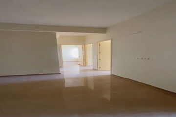Room in 3 BHK Apartment at GLS Arawali City, Sohna Sector 4 – for Sale