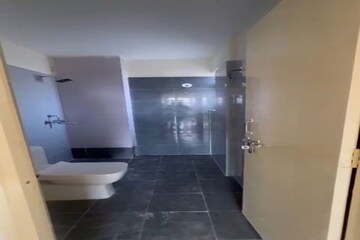 Room in 3 BHK Apartment at GLS Arawali City, Sohna Sector 4 – for Sale