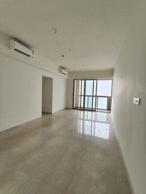 Room in 3 BHK Apartment at Lodha Azzuro, Parel – for Rent