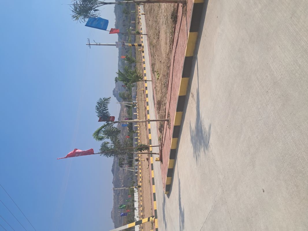 Plot For Sale in Batasingaram